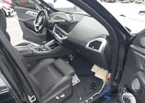 2024 BMW Xm z USA, uszkodzony, nr VIN 5YM23CS00R9U25670